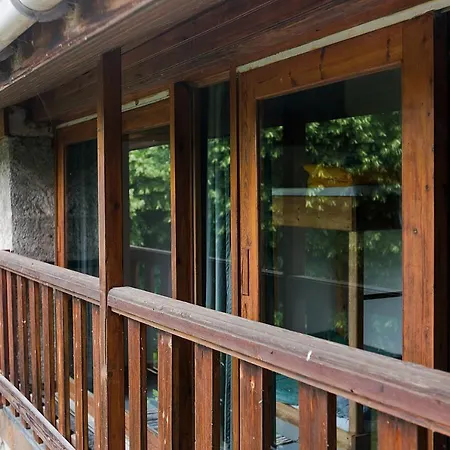 Tilia Hostel *